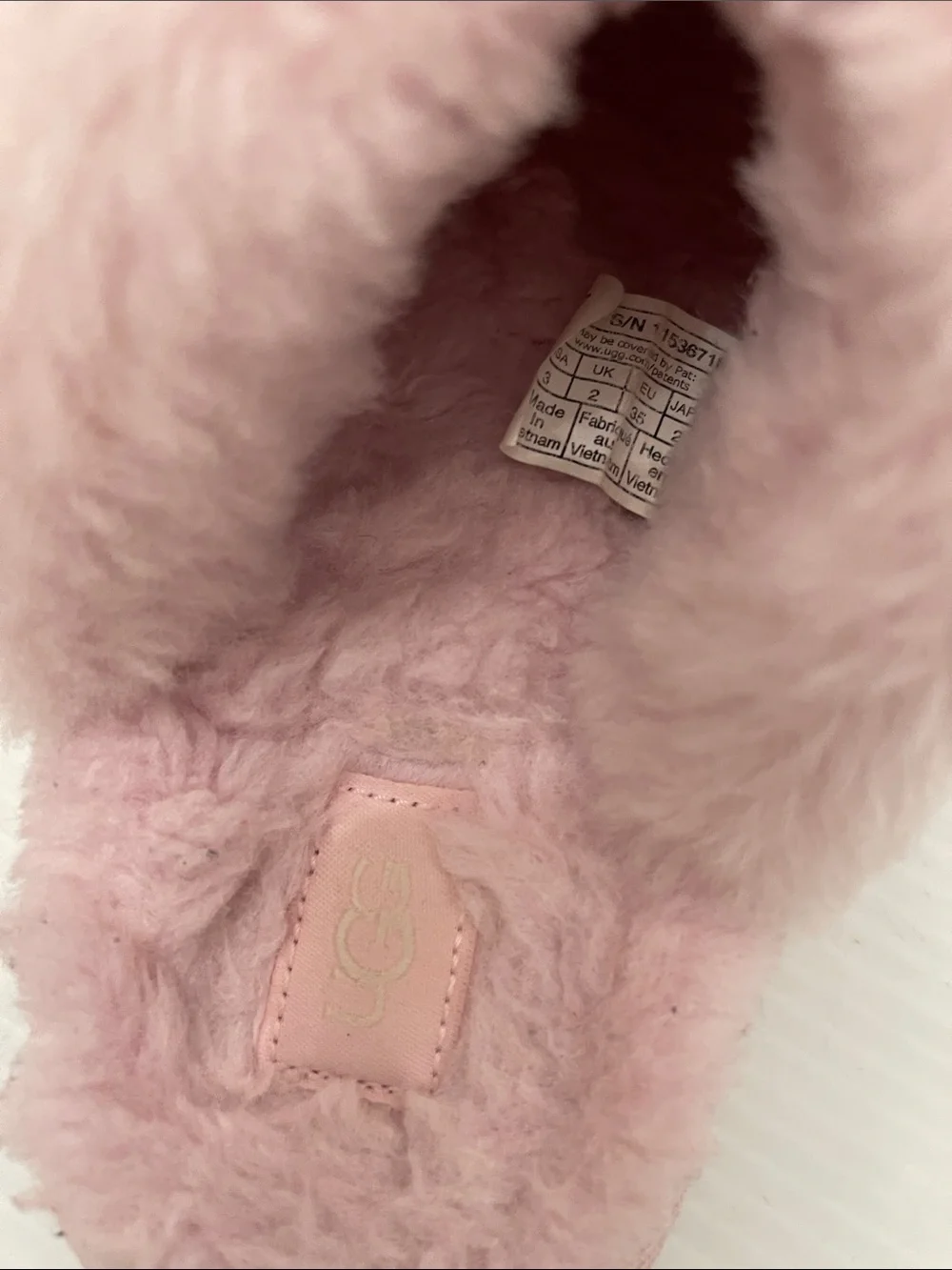 UGG Winter Pink Glitter Slippers Girls Size 3